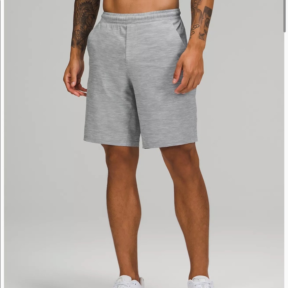 Lululemon Pace Breaker Lined Short 9 inch